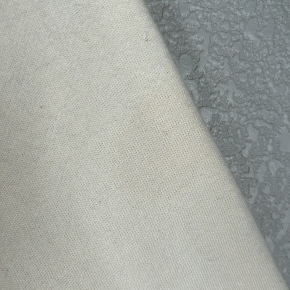 Disney Parks Mickey Mouse Cream Disneyland Long Sleeve Sweatshirt Size Small - Picture 4 of 7